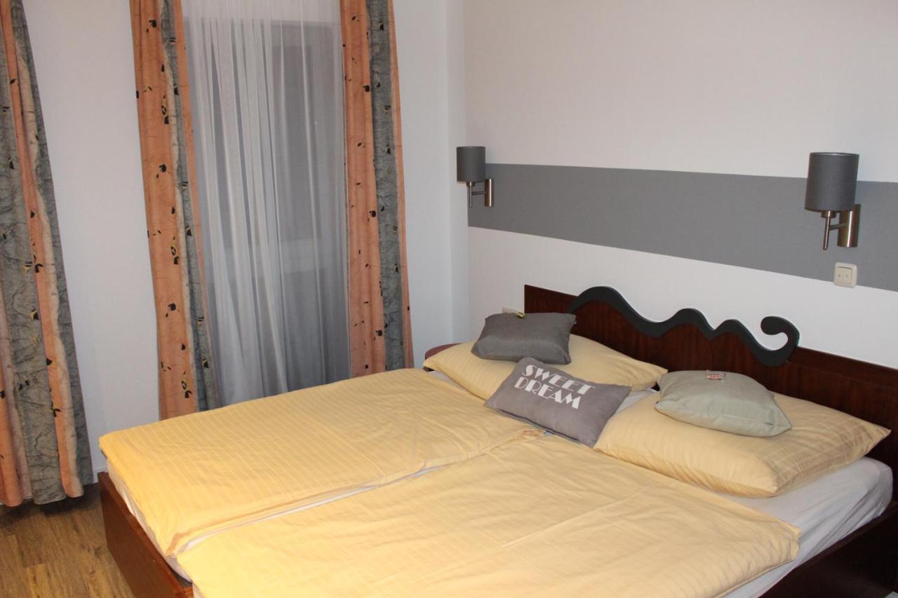I.M.Apartments 42 M² Fuer 2 Personen Düsseldorf Exterior foto